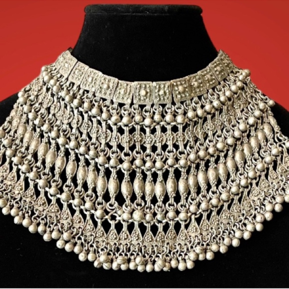 🔴 🇴🇲 OMANÍ VINTAGE HANDMADE STATEMENT NECKLACE / CHOCKER - Picture 2 of 4
